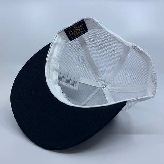 UndeЯRated Team Snapback - Premium Streetwear Cap mit Stickerei